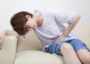 ガマンできない下腹部痛